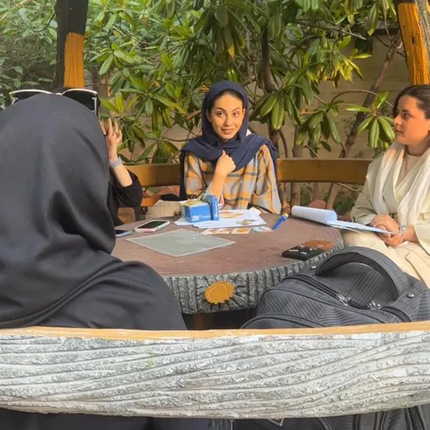 جلسه اموزشی مربیان با سوپروایزر