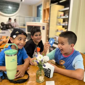 اردوی آموزشی زبان انگلیسی در رستوران